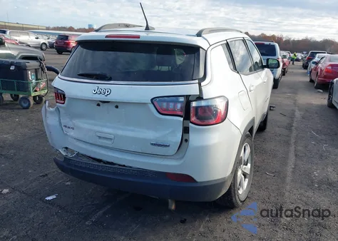 2019 Jeep Compass Latitude 4X4 from USA, damaged, VIN 3C4NJDBB5KT641482